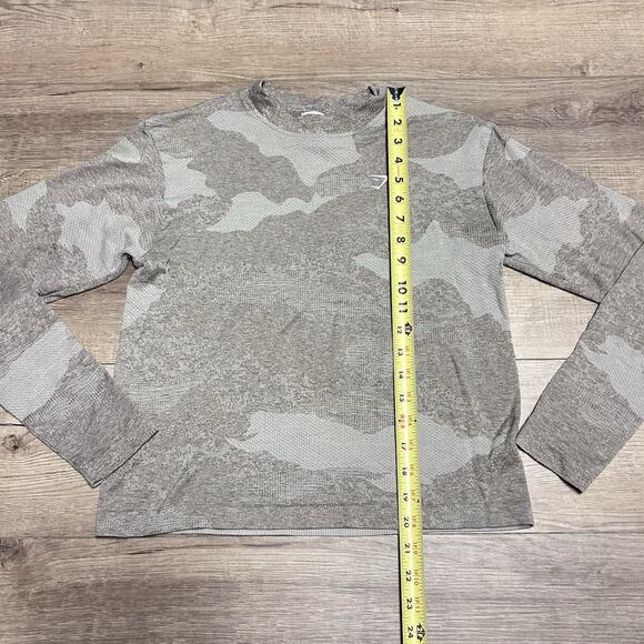 Gymshark Women's Adapt Gray & Tan Camo Seamless Long Sleeve Top - Size XS - Picture 2 of 8